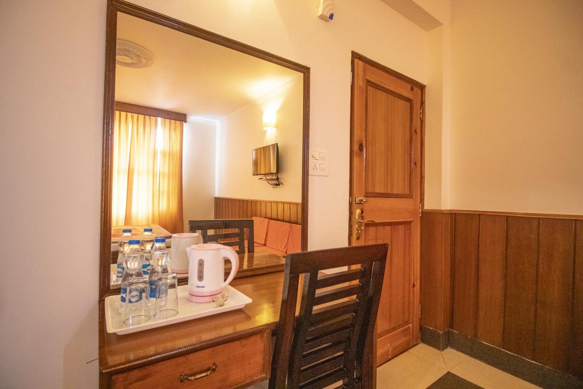 Wow Stayz2 Hotel The Lodge Νταραμσάλα Εξωτερικό φωτογραφία