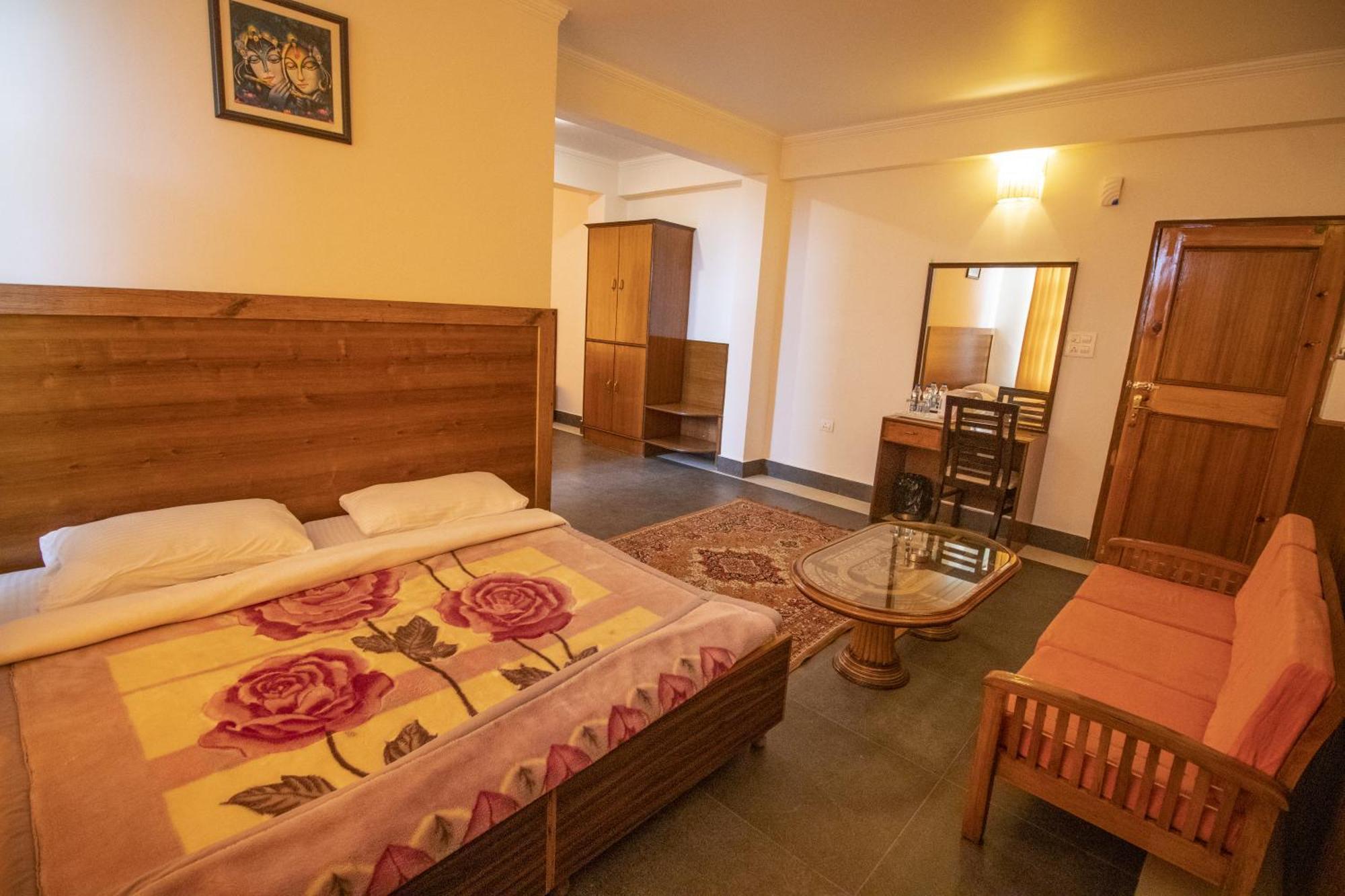 Wow Stayz2 Hotel The Lodge Νταραμσάλα Εξωτερικό φωτογραφία