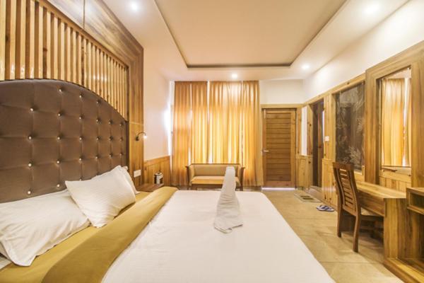 Wow Stayz2 Hotel The Lodge Νταραμσάλα Εξωτερικό φωτογραφία