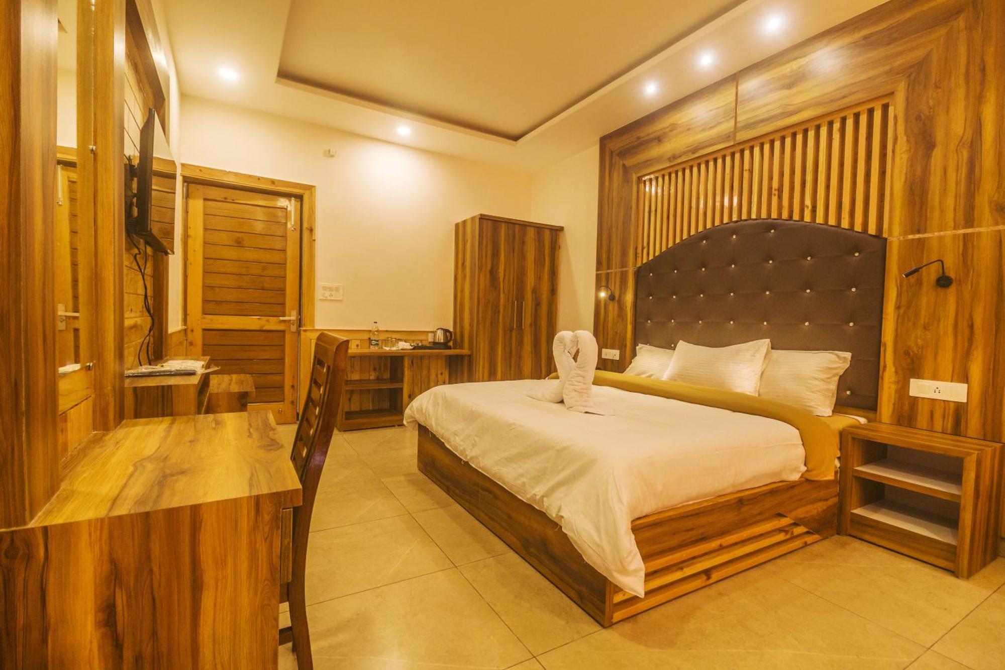 Wow Stayz2 Hotel The Lodge Νταραμσάλα Εξωτερικό φωτογραφία