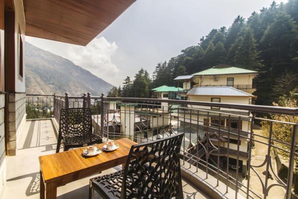 Wow Stayz2 Hotel The Lodge Νταραμσάλα Εξωτερικό φωτογραφία