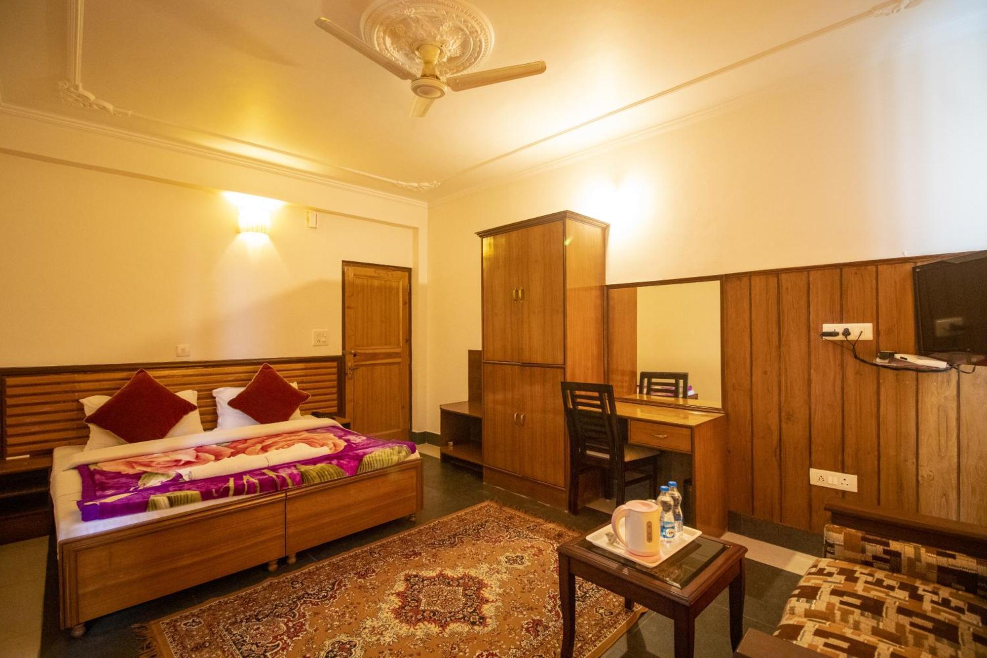 Wow Stayz2 Hotel The Lodge Νταραμσάλα Εξωτερικό φωτογραφία