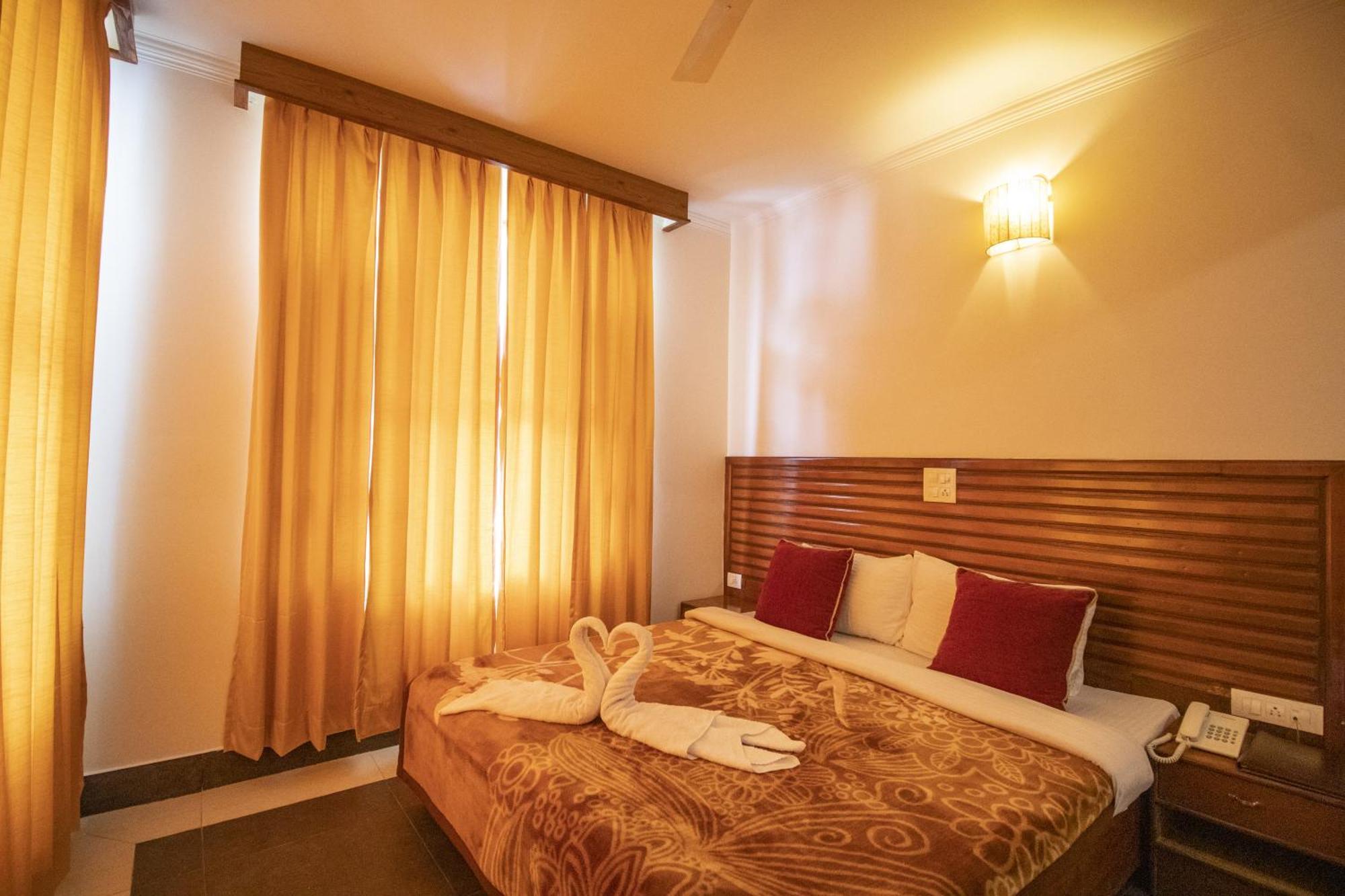 Wow Stayz2 Hotel The Lodge Νταραμσάλα Εξωτερικό φωτογραφία