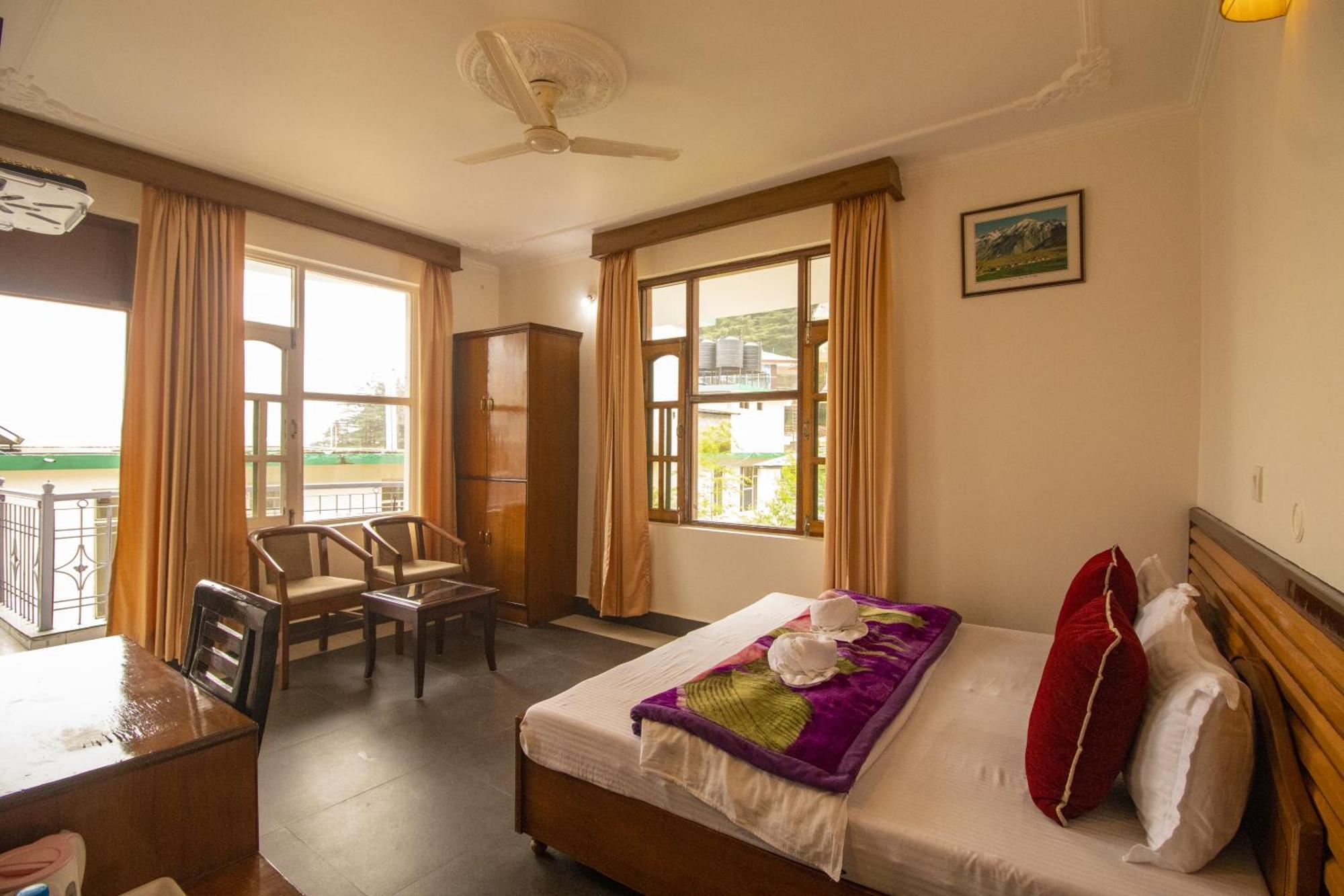 Wow Stayz2 Hotel The Lodge Νταραμσάλα Εξωτερικό φωτογραφία